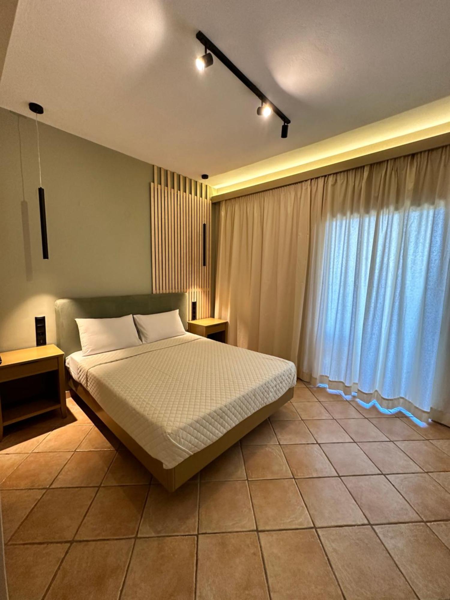 Semiramis Hotel Fríni Kültér fotó