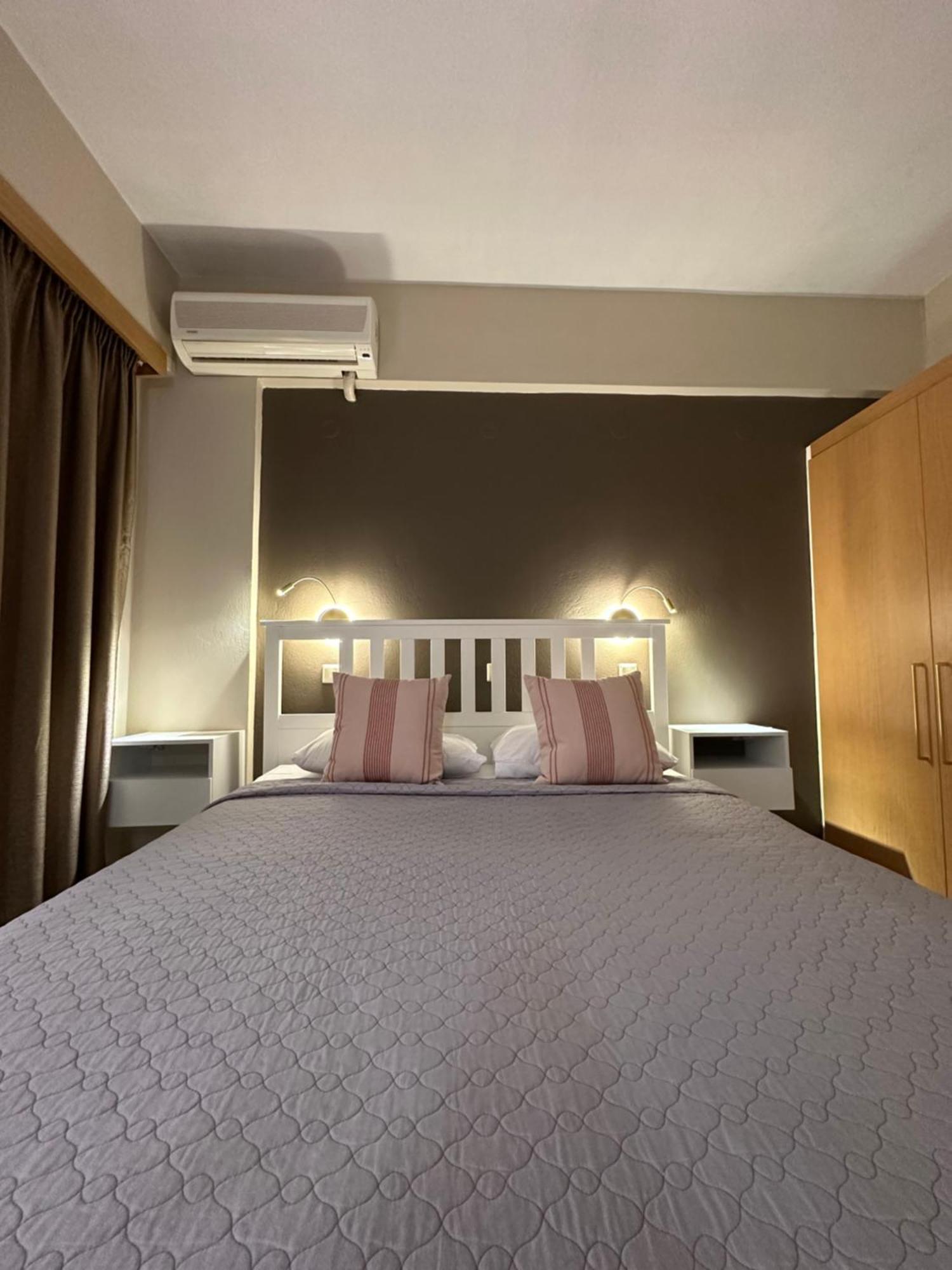 Semiramis Hotel Fríni Szoba fotó